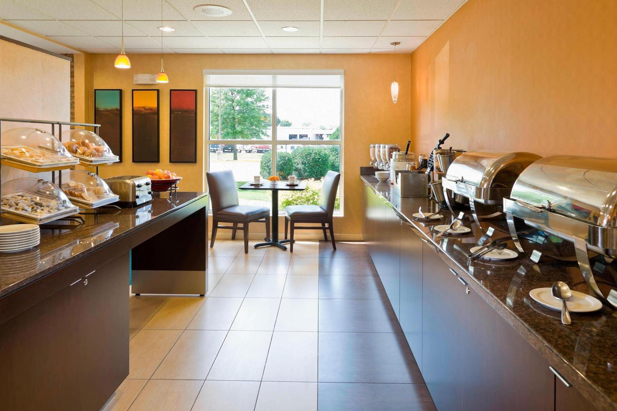 Residence Inn By Marriott Cedar Rapids Exterior foto